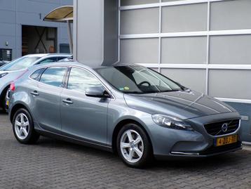 Volvo V40 2.0 D4 R-Design Business|Navi|Cruise|Trekh.|PDC|BT beschikbaar voor biedingen