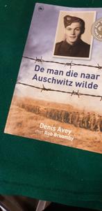 boek ,de man die naar auschwitz wilde, Boeken, Ophalen of Verzenden