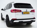 BMW X5 xDrive45e Full Black | Panoramadak | Luchtvering | Ha, Auto's, Gebruikt, 394 pk, Wit, Vierwielaandrijving