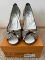 Tods maat 39 zilver/ wit, Ophalen, Zo goed als nieuw, Wit, Sneakers of Gympen