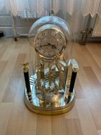 Elegante Klok met Glazen Koepel, Ophalen