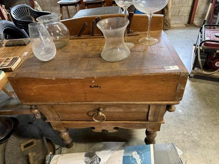 Authentiek slagersblok - inclusief messen, Antiek en Kunst, Curiosa en Brocante, Ophalen