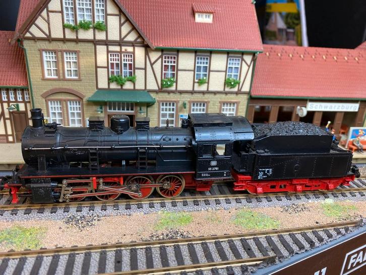 Heel mooie stoom locomotief van de DB, Hobby en Vrije tijd, Modeltreinen | H0, Gebruikt, Locomotief, Gelijkstroom, Fleischmann