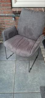 Eetkamerstoel 2x donkergrijs / metalen onderstel, Huis en Inrichting, Stoelen, Ophalen, Gebruikt, Twee, Stof