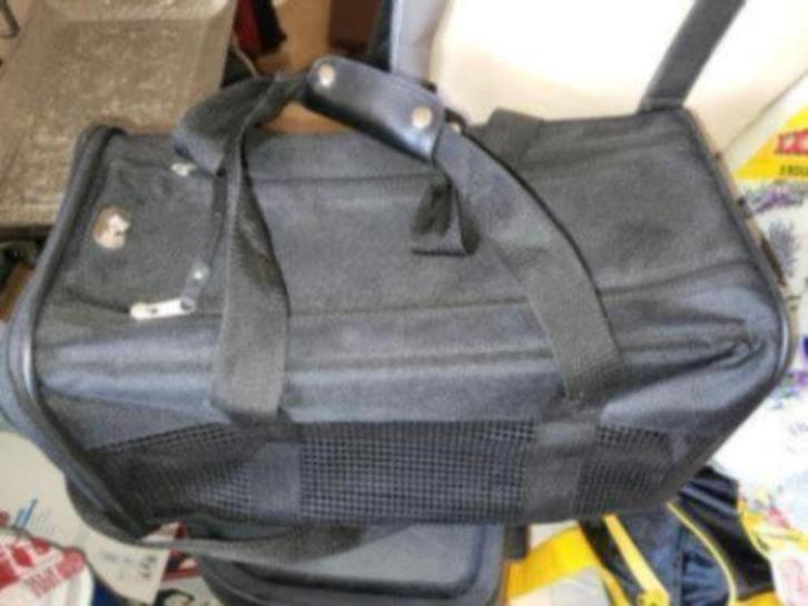 Hond/ kat draag tas., Dieren en Toebehoren, Katten-accessoires, Zo goed als nieuw, Ophalen of Verzenden