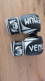 Venum 8 OZ Bokshandschoenen, Ophalen of Verzenden, Gebruikt, Bokshandschoenen