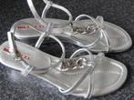 Prada zilveren leren sandalen 36, Grijs, Sandalen of Muiltjes, Prada, Zo goed als nieuw