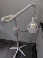 Te koop: professionele tandenbleeklamp met toebehoren, Ophalen of Verzenden, Zo goed als nieuw, Overige typen
