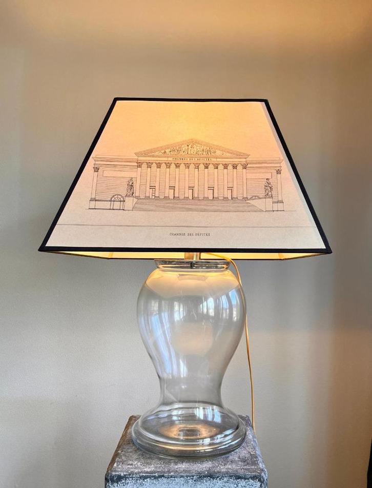 Glazen lampvoet met monumentale kap, Huis en Inrichting, Lampen | Tafellampen, Gebruikt, 50 tot 75 cm, Glas, Ophalen