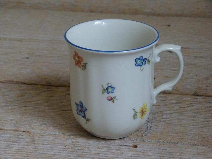 Servies, Bavaria Winterling, strooibloemetje, z.g.a.n., Antiek en Kunst, Antiek | Servies los, Ophalen of Verzenden