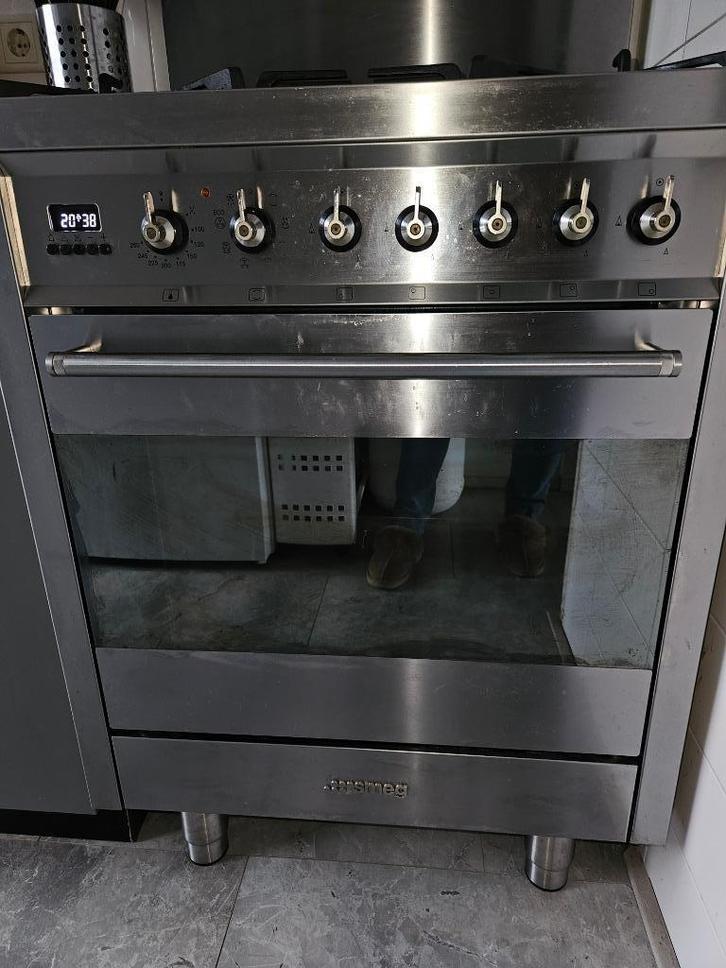 Smeg gasfornuis, Witgoed en Apparatuur, Fornuizen, Gebruikt, Vrijstaand, Gas, 5 kookzones of meer, 90 tot 95 cm, 60 cm of meer