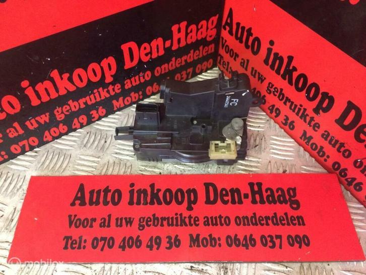 Opel Vectra/Signum ('02-'09) Elec.deurslotmechaniek RV, Auto-onderdelen, Klein materiaal, Gebruikt, Ophalen of Verzenden