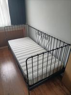 Ikea eenpersoonsbed, Huis en Inrichting, Slaapkamer | Bedden, Ophalen, 90 cm, Eenpersoons, Wit