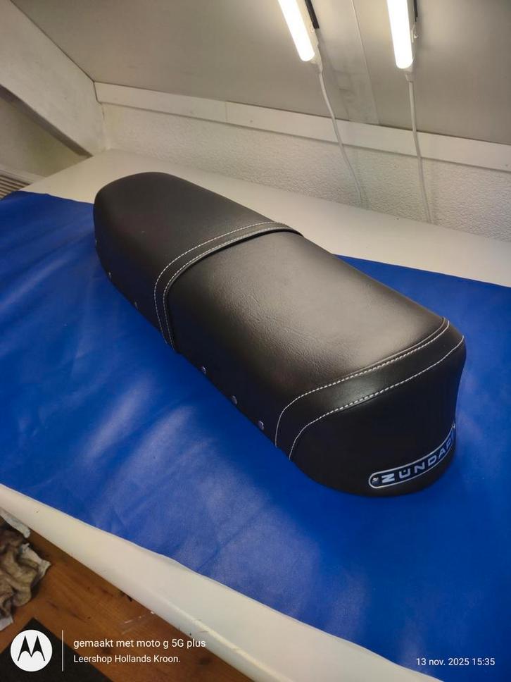Zündapp 517 L buddyseat, Fietsen en Brommers, Brommeronderdelen | Zundapp, Nieuw, Zadel, Ophalen of Verzenden