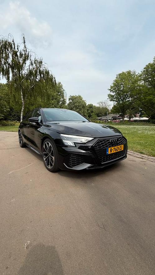 Audi A3 35 Tfsi 150pk S-tronic 2023 Zwart, Auto's, Audi, Particulier, A3, Hybride Elektrisch/Benzine, C, Hatchback, Automaat, Origineel Nederlands
