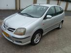 Nissan Almera Tino 1.8 Comfort, 4 cilinders, 700 kg, Almera Tino, Origineel Nederlands