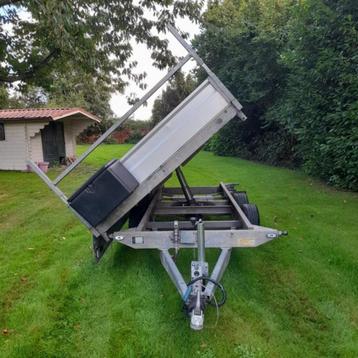 plateauwagen/kipper beschikbaar voor biedingen