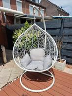 Hangstoel (egg) - wit - met kussen, Tuin en Terras, Tuinstoelen, Ophalen, Gebruikt, Metaal