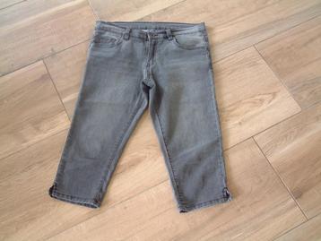 nette grijze Your Fashion Trend maat M bermuda broek beschikbaar voor biedingen