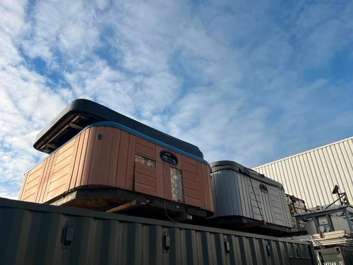 Hotspring jaccuzi zonder afdekking opknapper, Tuin en Terras, Bubbelbaden en Hottubs, Gebruikt, Vast, Filter, Pomp, Ophalen