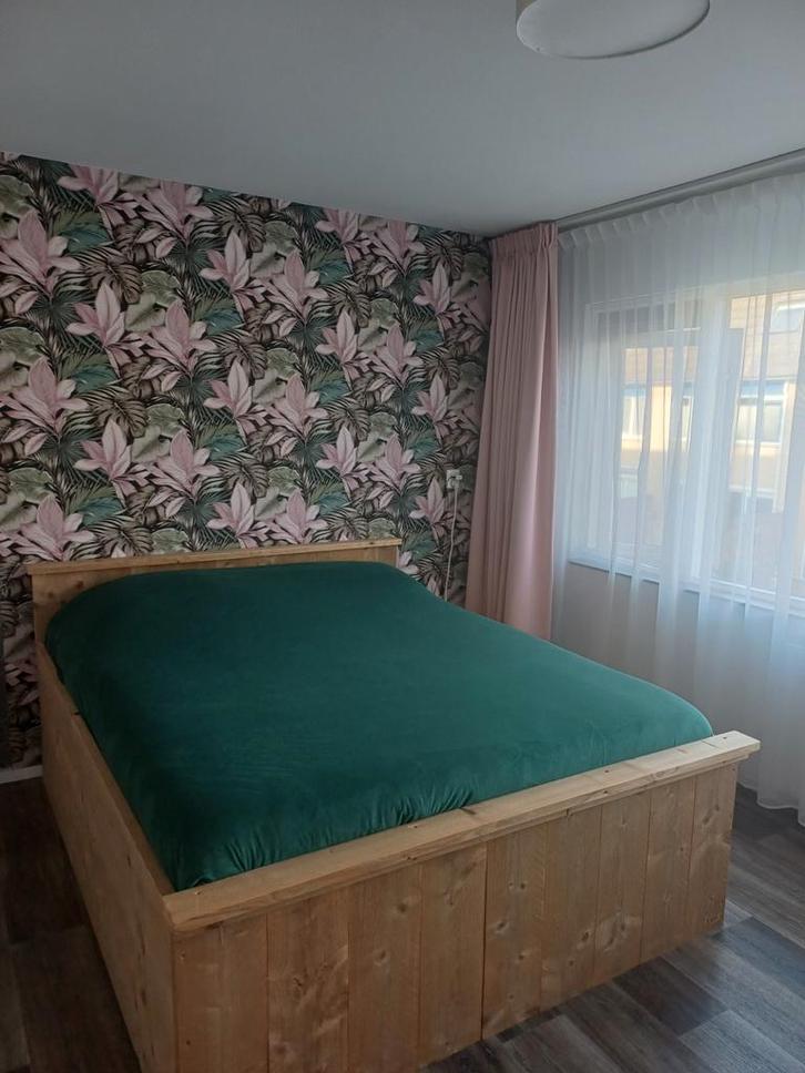 Bed van steigerhout, Huis en Inrichting, Slaapkamer | Bedden, Gebruikt, Tweepersoons, 160 cm, Steigerhout, Ophalen