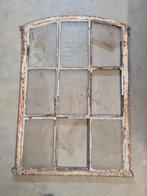 Oud ijzeren stalraam / schuurraam, Doe-het-zelf en Verbouw, Glas en Ramen, Ophalen