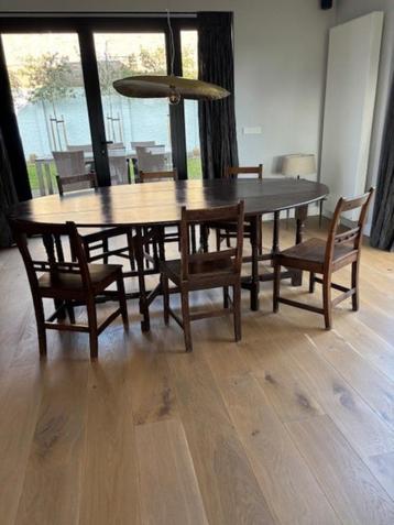 Gate leg tafel + stoelen beschikbaar voor biedingen