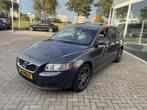 Volvo V50 2.0 Sport 50% deal 3.475,- ACTIE Trekhaak / Schuif, Gebruikt, 4 cilinders, Met garantie (alle), Origineel Nederlands