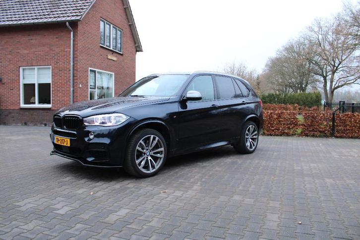 BMW X5 3.0 D M50d Xdrive AUT 2014 Zwart, Auto's, BMW, Bedrijf, Te koop, X5, 4x4, Achteruitrijcamera, Adaptieve lichten, Adaptive Cruise Control