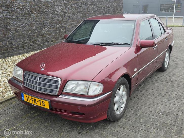 Mercedes C-klasse 200 CDI Elegance - Airco - Trekhaak, Auto's, Mercedes-Benz, Bedrijf, Te koop, C-Klasse, ABS, Airbags, Airconditioning