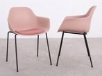 Crassevig | Pola Round P/4L | Kuipstoel | Roze, Huis en Inrichting, Stoelen, Overige kleuren, Metaal, Ophalen of Verzenden, Zo goed als nieuw