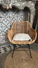 Rotan stoel, Huis en Inrichting, Stoelen, Ophalen, Zo goed als nieuw, Bruin, Eén