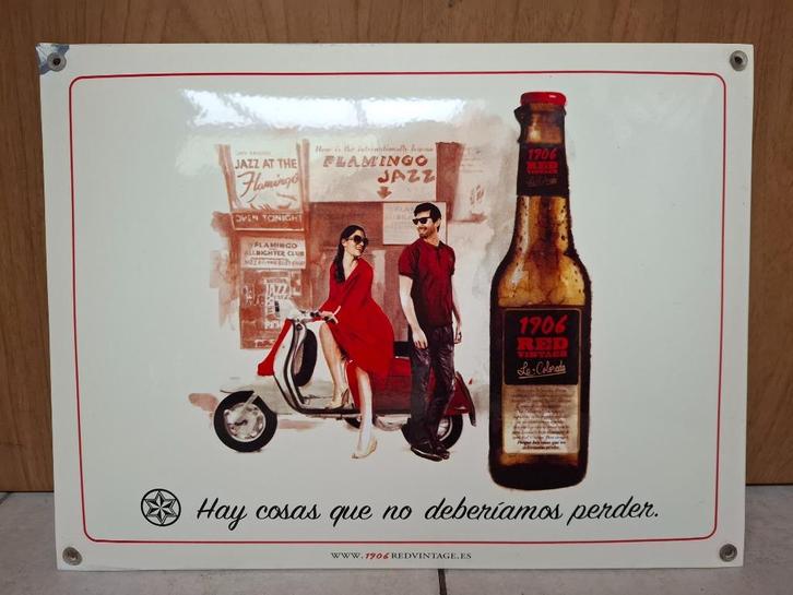 Zeldzaam emaillebord Spaans bier 1906 red Vintage, Verzamelen, Biermerken, Zo goed als nieuw, Reclamebord, Plaat of Schild, Overige merken