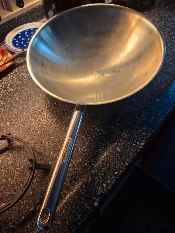 Demeyere wok, roestvrijstaal, Huis en Inrichting, Keuken | Potten en Pannen, Gebruikt, Wok, Rvs, Ophalen of Verzenden