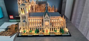 Lego 21061 Notre Dame inc. Light kit  beschikbaar voor biedingen