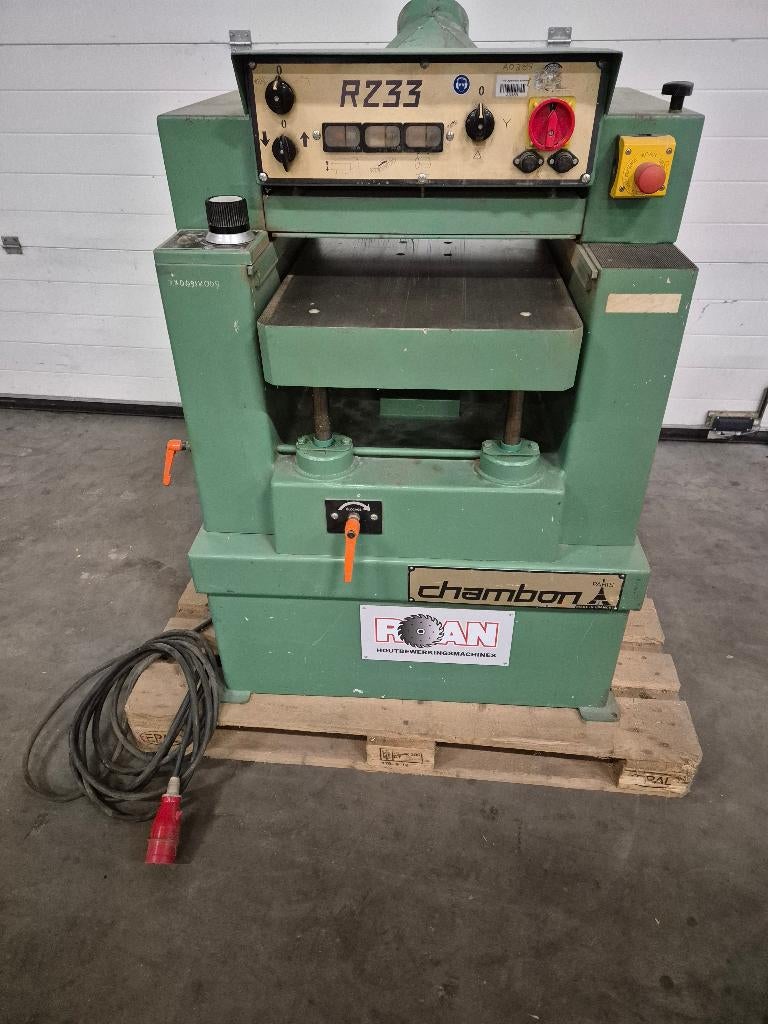 Vandiktebank Chambon R233, Doe-het-zelf en Verbouw, Schaafmachines, Gebruikt, Elektrisch, Ophalen