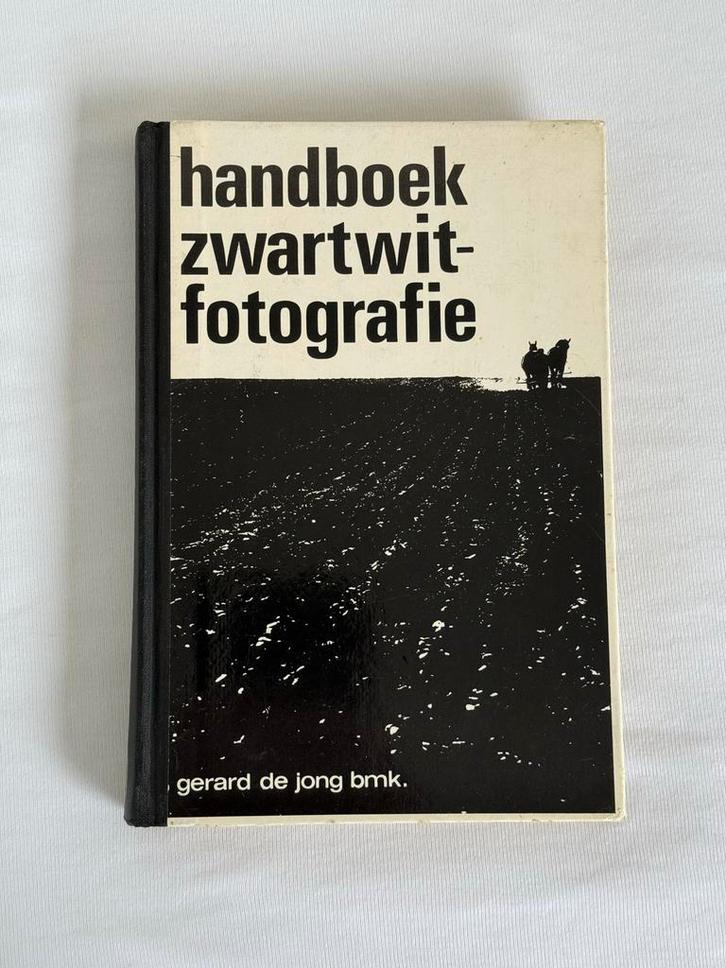 Handboek Zwartwit-fotografie - Gerard de Jong, Boeken, Kunst en Cultuur | Fotografie en Design, Gelezen, Fotografie algemeen, Ophalen of Verzenden