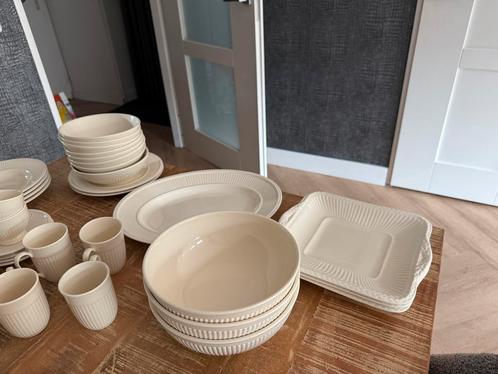 Wedgewood servies Edme, Huis en Inrichting, Keuken | Servies, Nieuw, Compleet servies, Wedgwood, Porselein, Ophalen