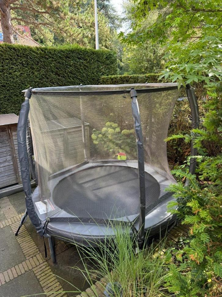 Avyna Trampoline - 245 doorsnee, Kinderen en Baby's, Speelgoed | Buiten | Trampolines, Gebruikt, Ophalen