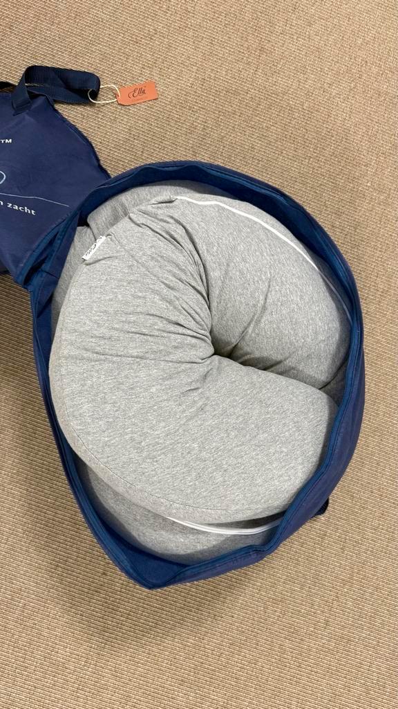 Ella Zwangerschapskussen, Kinderen en Baby's, Babydragers en Draagdoeken, Zo goed als nieuw, Overige typen, Buik, Rug of Zij, Overige merken