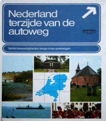 Nederland terzijde van de autoweg - bezienswaardigheden beschikbaar voor biedingen