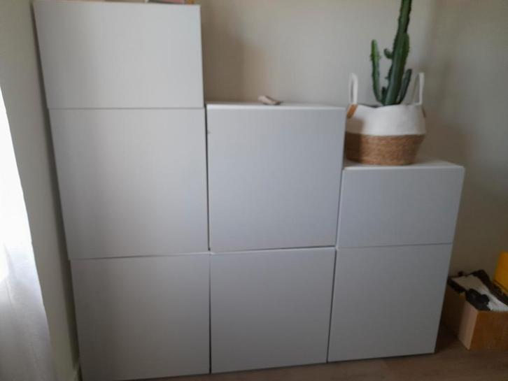 Te koop gebruikte Ikea Besta kasten licht grijs 7 kasten, Huis en Inrichting, Kasten | Wandmeubels, Gebruikt, 150 tot 200 cm, 150 tot 200 cm