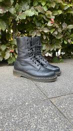 DR. Martens soft leather, Ophalen of Verzenden, Zo goed als nieuw, Zwart