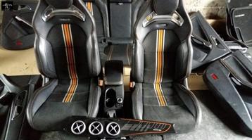 Mercedes CLA 118 117 AMG interieur stoelen 