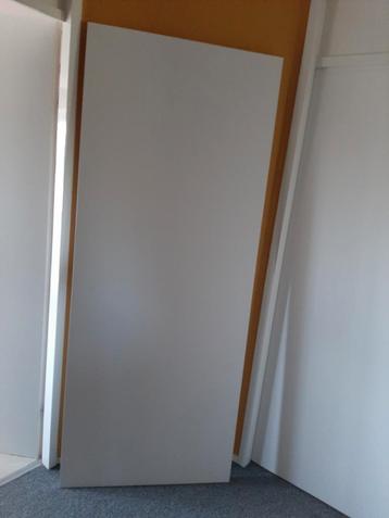 Witte binnendeur 83 × 211,5  beschikbaar voor biedingen