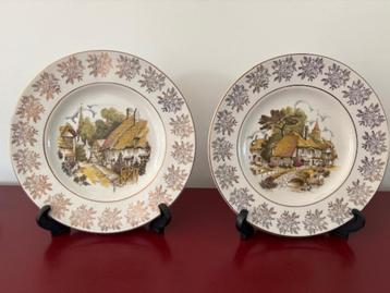 2 Engelse sierborden met landelijke afbeelding voor High Tea beschikbaar voor biedingen