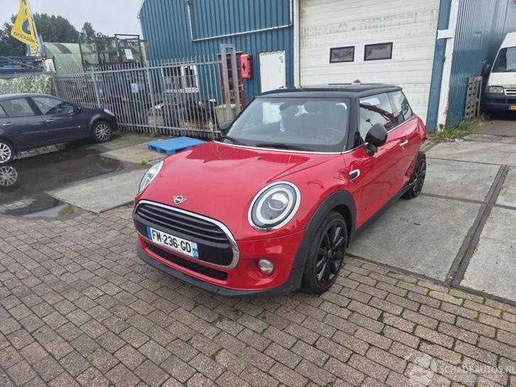 MINI Cooper (bj 2019), Auto diversen, Schadeauto's, Mini, Handgeschakeld, Benzine, Hatchback, Rood