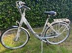 Giant Ultimo Dames fiets wit zo goed als nieuw, Fietsen en Brommers, Ophalen, 53 tot 56 cm, Versnellingen, Giant