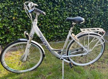 Giant Ultimo Dames fiets wit zo goed als nieuw beschikbaar voor biedingen