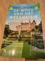 De Moed van het Weesmeisje - Anne Jacobs, Ophalen of Verzenden, Gelezen, Nederland